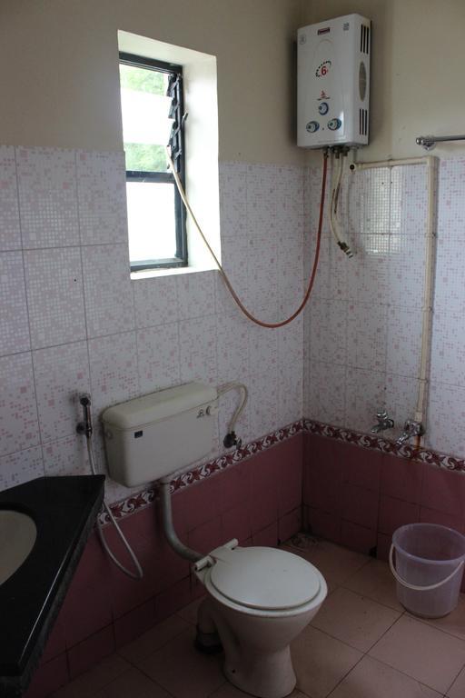 Albarad Hotel Munnar Værelse billede
