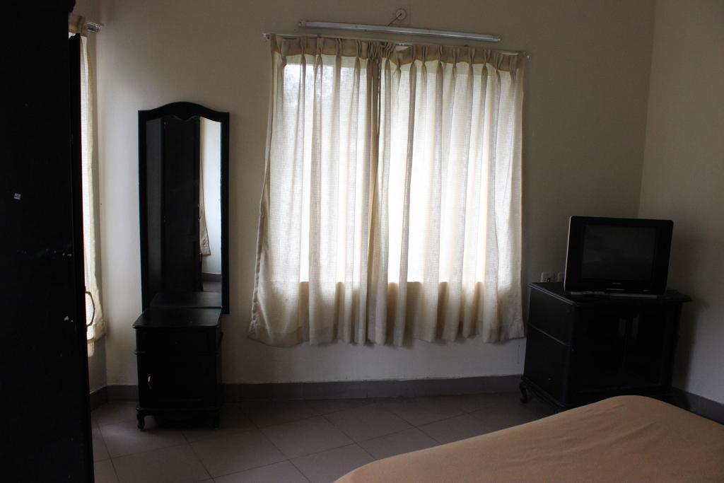 Albarad Hotel Munnar Værelse billede