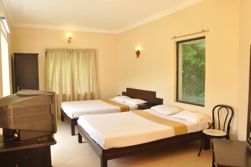Albarad Hotel Munnar Værelse billede