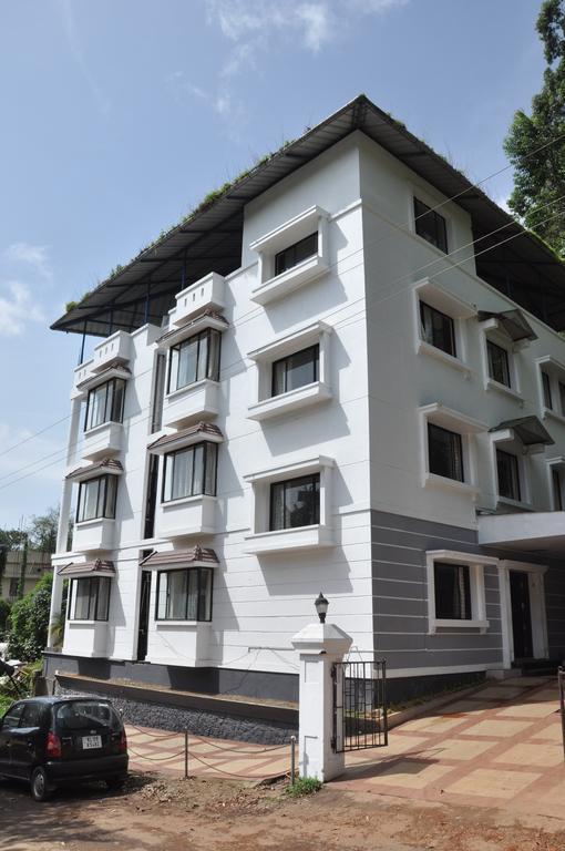 Albarad Hotel Munnar Eksteriør billede